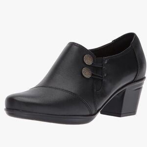 Clarks Women's Emslie Warren Slip-On Loafer Size 10W